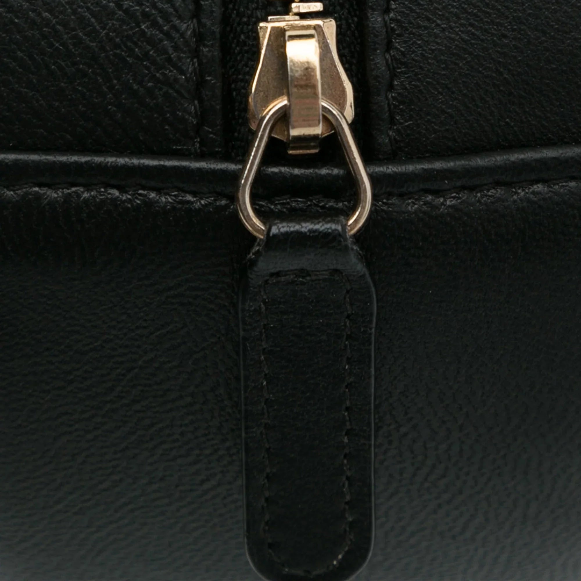 Pre-Owned Authenticated Chanel Lucky Charms Round Crossbody Bag Lambskin Leather Black Unisex (Good)