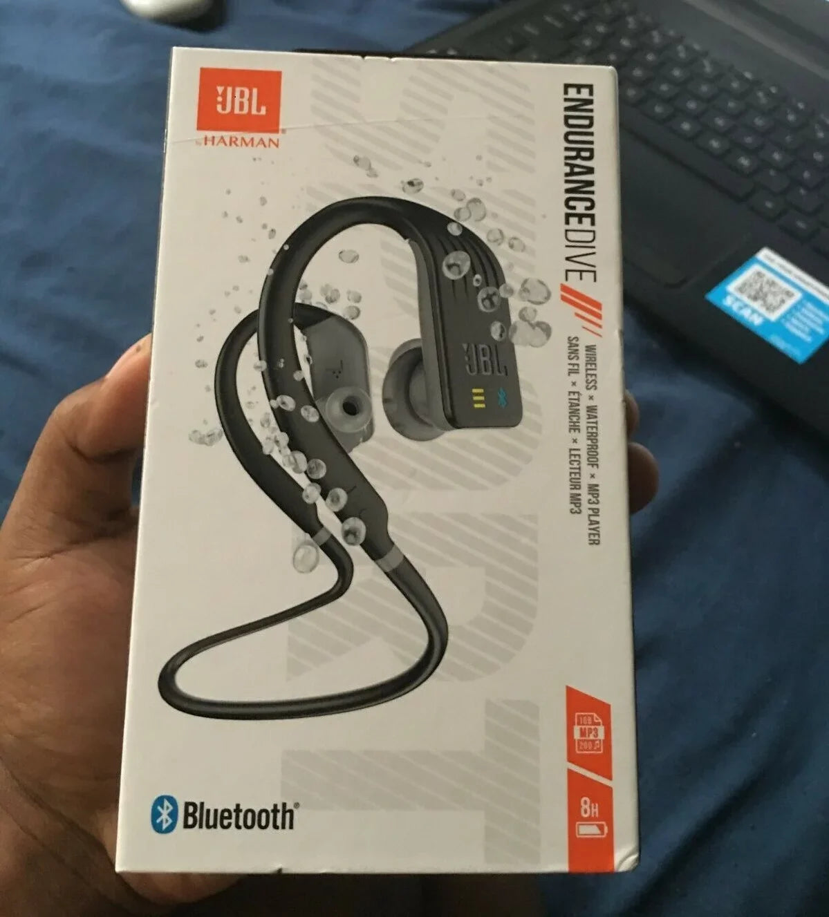 JBL ENDURDIVEBLK Endurance DIVE Wireless Sizeports Headphones with MP3 Player - Red