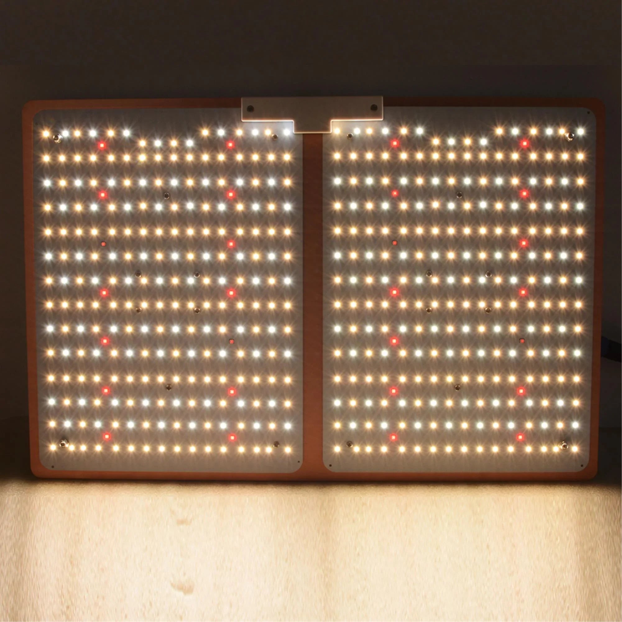 Maximize Growth Potential with Our 2000W Dimmable Full Sizepectrum Grow Lamp - Waterproof and Long-Life for Hydroponic Plants