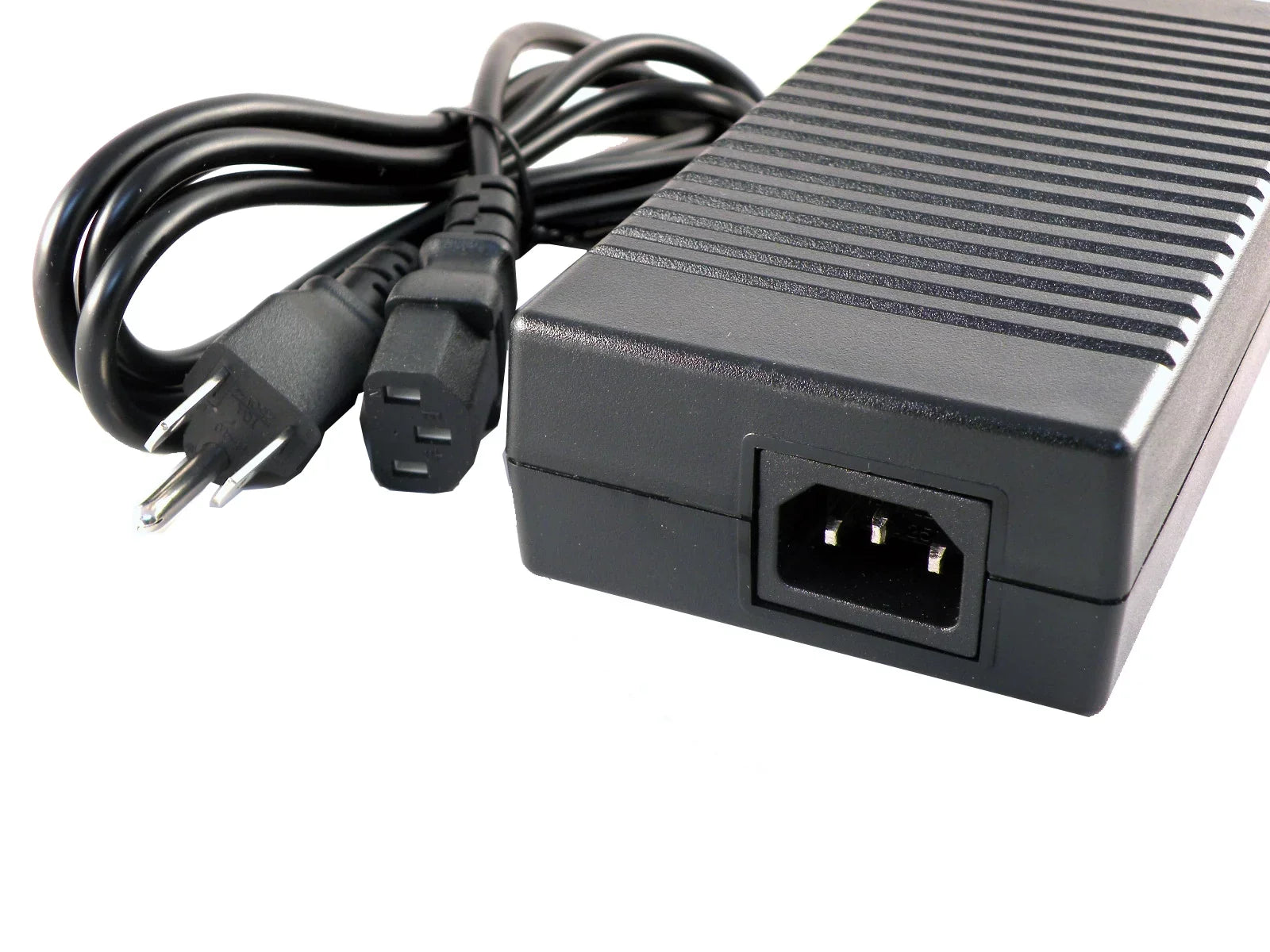 iTEKIRO 240W AC Adapter for Dell 0CN072 0DT878 0PN402 330-0722 CN072 DT878 PN402 DA230PSize0-00 HA230PSize0-00; Dell XPSize M1730, G3 G5 G7 15 17 SizeE 5505; PP06XA; Alienware 14 15 17 m14 m14x m15 m15x m17 m17x