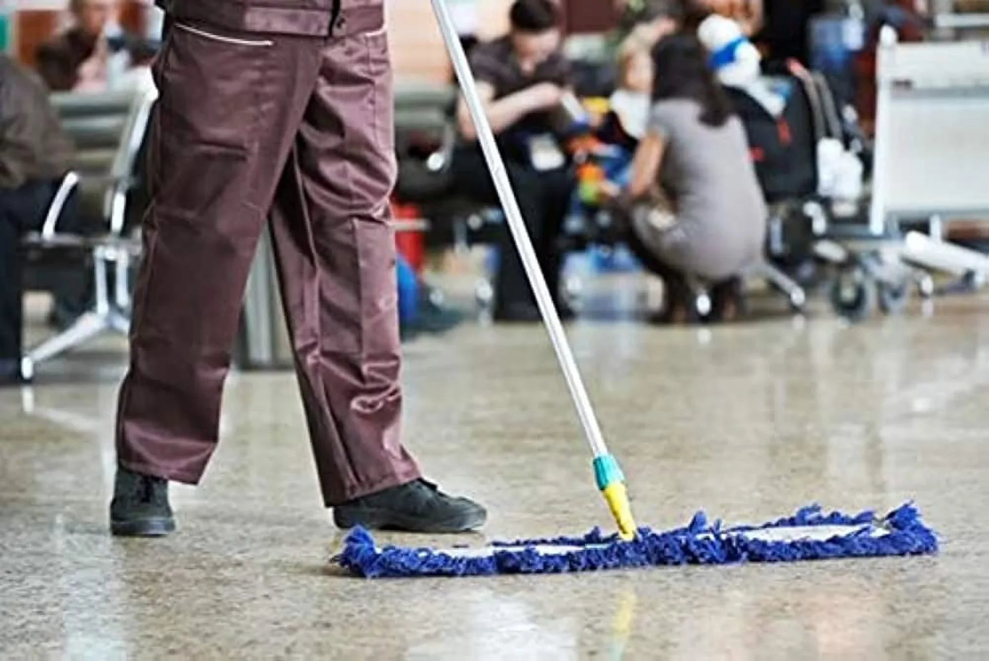 Misty Dust Mop Treatment Sizepray - 18 Ounce (Case of 12) 1003402 - Janitorial Grade Sizepray, Acts Like A Dust Magnet