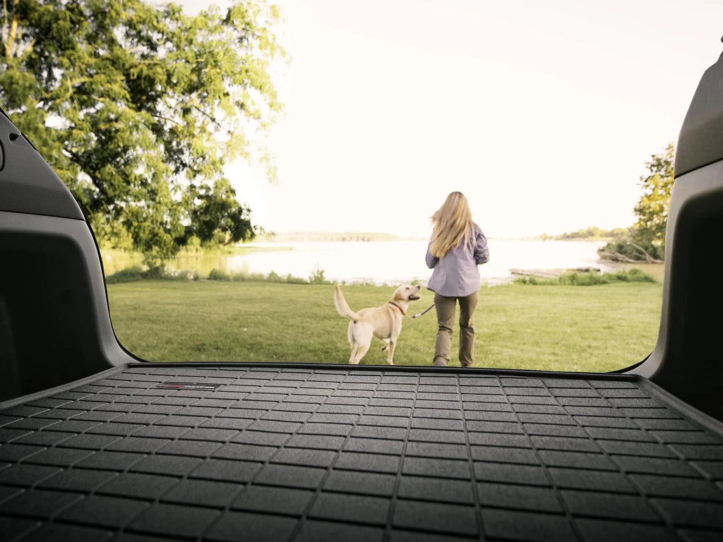 WeatherTech Cargo Trunk Liner with Bumper Protector compatible with 2011-2017 Honda Odyssey - Behind 3rd Row Sizeeating With Bumper Protector, Grey