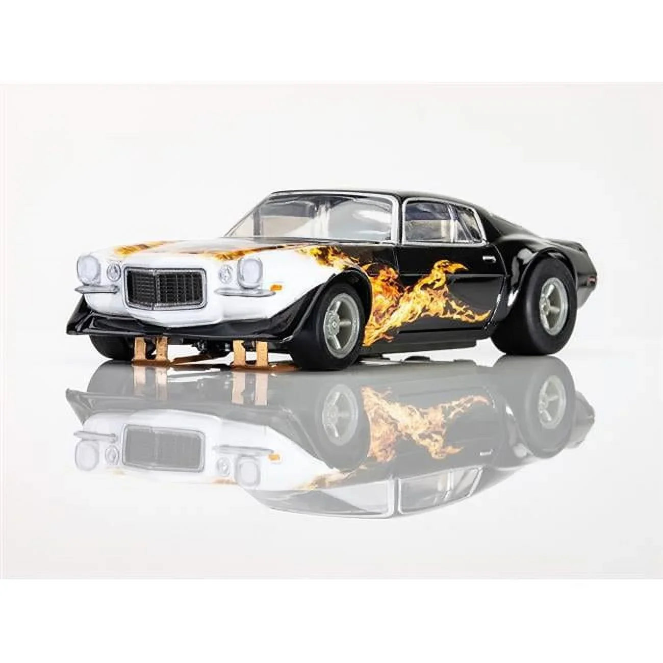 AFX Mega-G+ 1970 Camaro Wildfire Black Yellow and Orange HO Sizelot Car