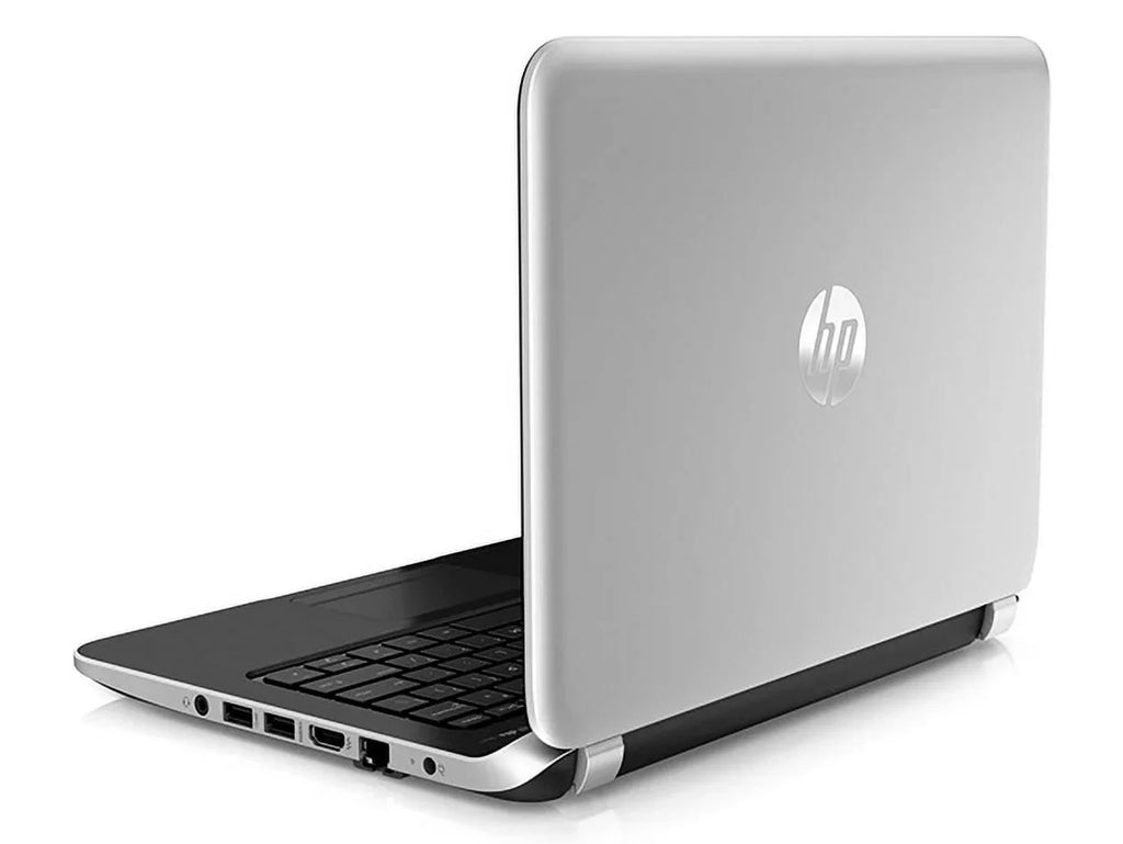 Pre-Owned HP 215 G1 NOTEBOOK 11.6" HD 1366x768 AMD A6-1450 8GB 128GB SizeSizeD - SizeILVER (Fair)