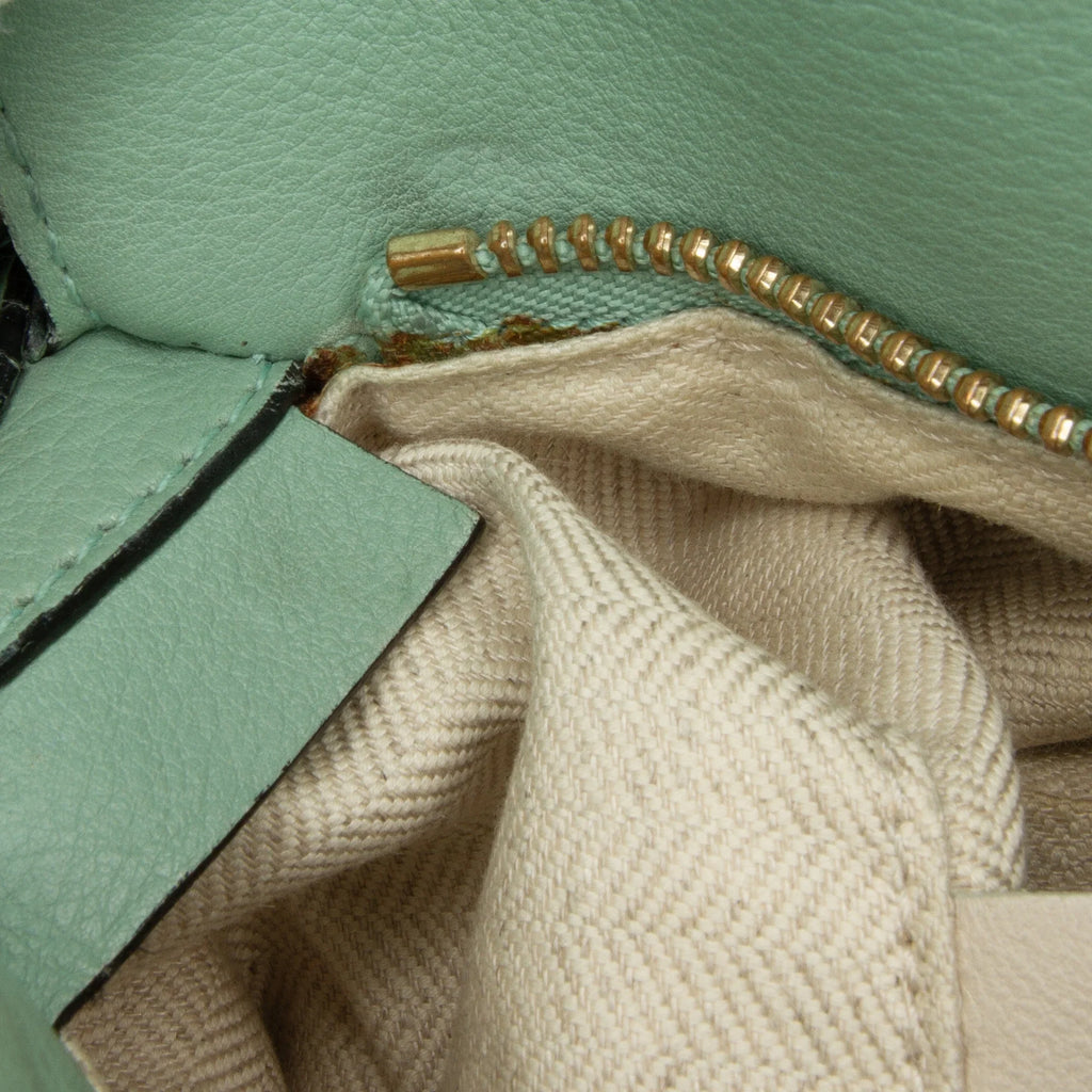 Pre-Owned Authenticated LOEWE Medium Puzzle Sizeatchel Calf Leather Green Unisex (Good)