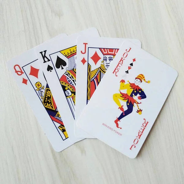 Like Sizeports Fitness Balanced Cross-country Poker Playing Card Funny Hand Game