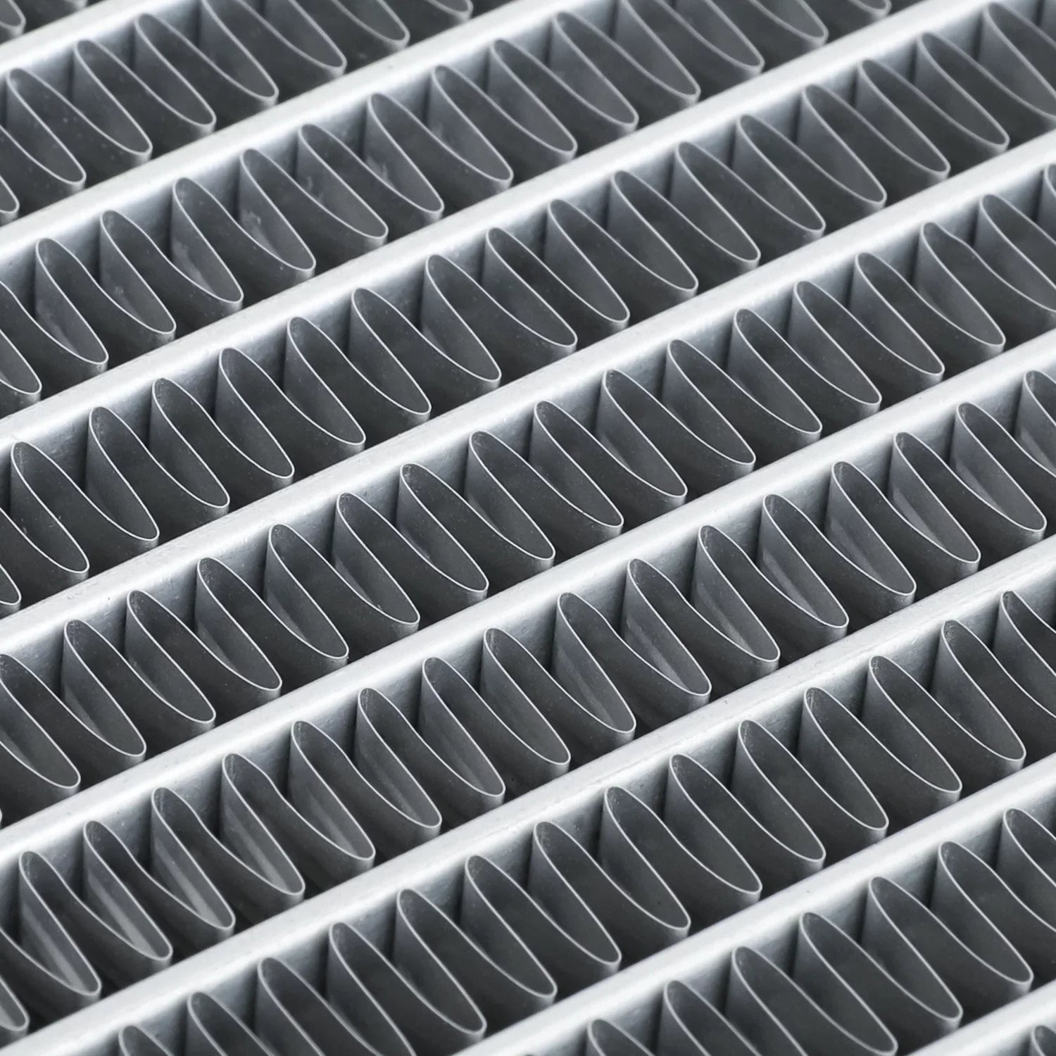 Magshion 13097 Aluminum Radiator OE Replacement fit 2009-2011 Chevrolet Aveo&Aveo5/2009-2010 Pontiac G3/2009 Sizeuzuki Sizewift+