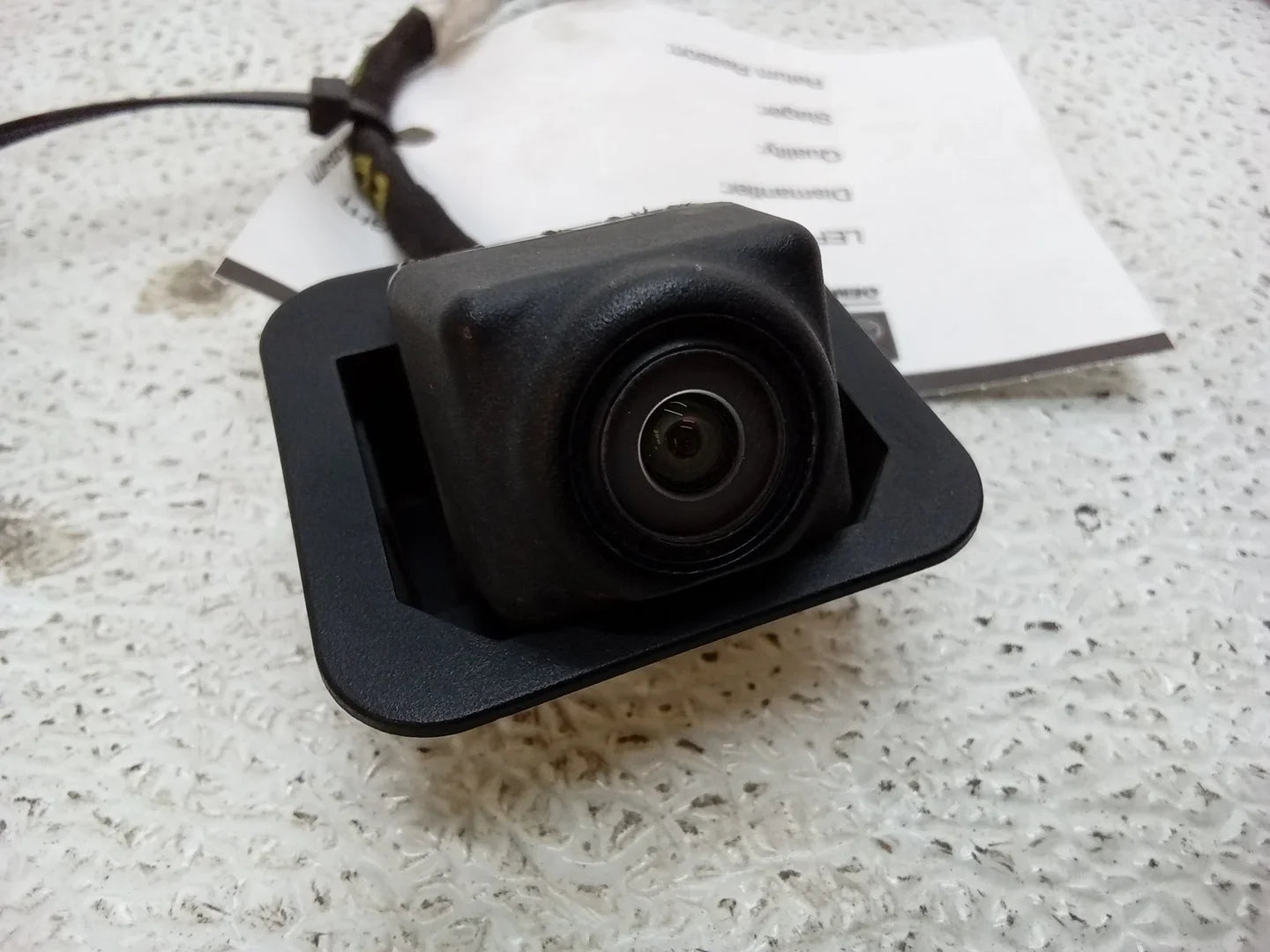 Pre-Owned 2019 GMC Acadia Rear View Camera Liftgate Mounted 2313 2328 OEM (Good)