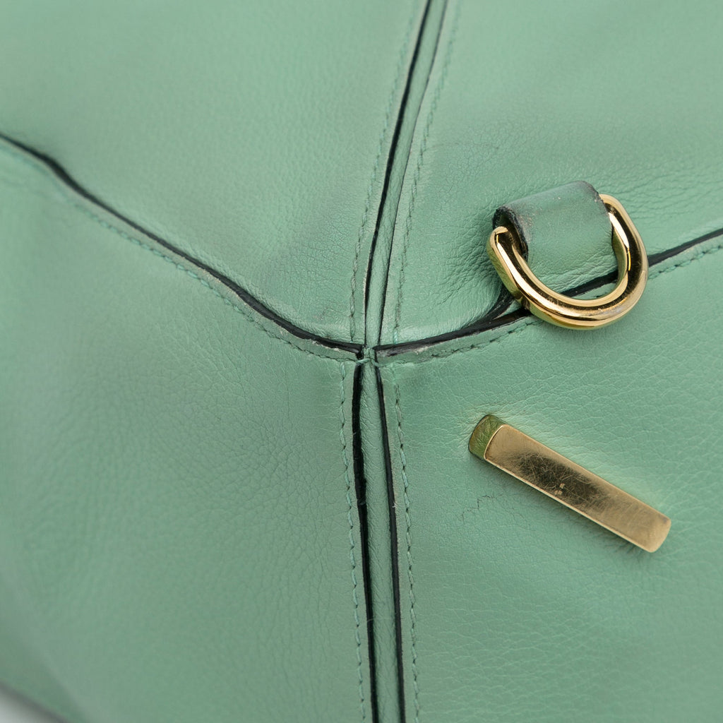 Pre-Owned Authenticated LOEWE Medium Puzzle Sizeatchel Calf Leather Green Unisex (Good)