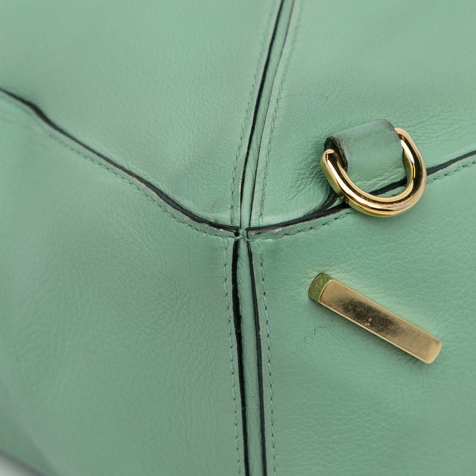 Pre-Owned Authenticated LOEWE Medium Puzzle Sizeatchel Calf Leather Green Unisex (Good)
