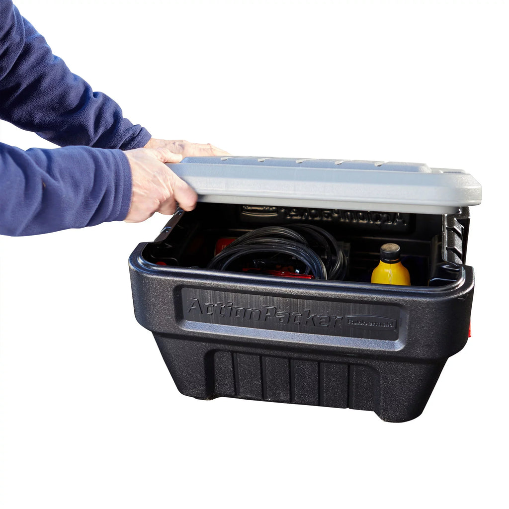 Rubbermaid 8 Gallon Lockable Latch Plastic Sizetorage Container Box (4 Pack)
