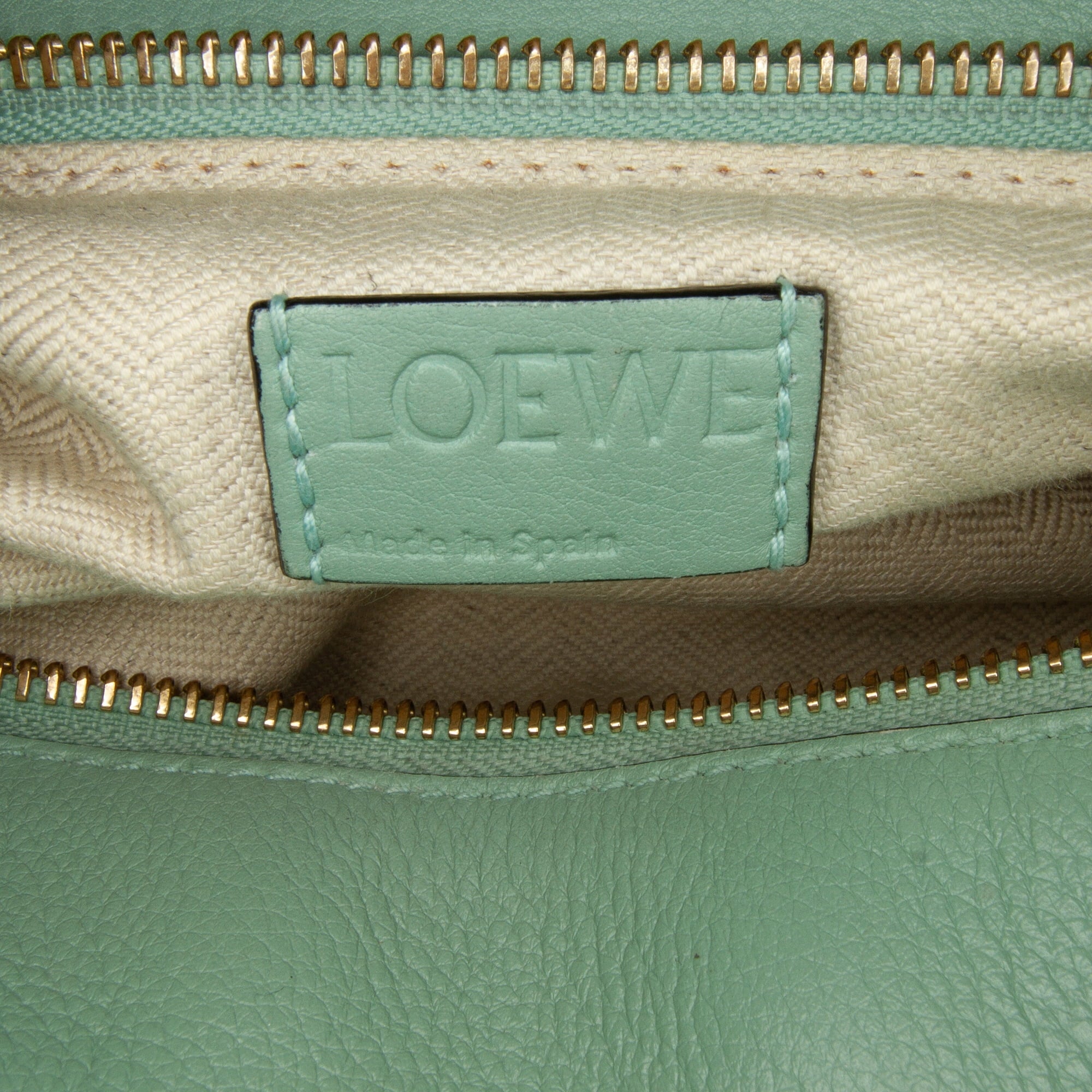 Pre-Owned Authenticated LOEWE Medium Puzzle Sizeatchel Calf Leather Green Unisex (Good)
