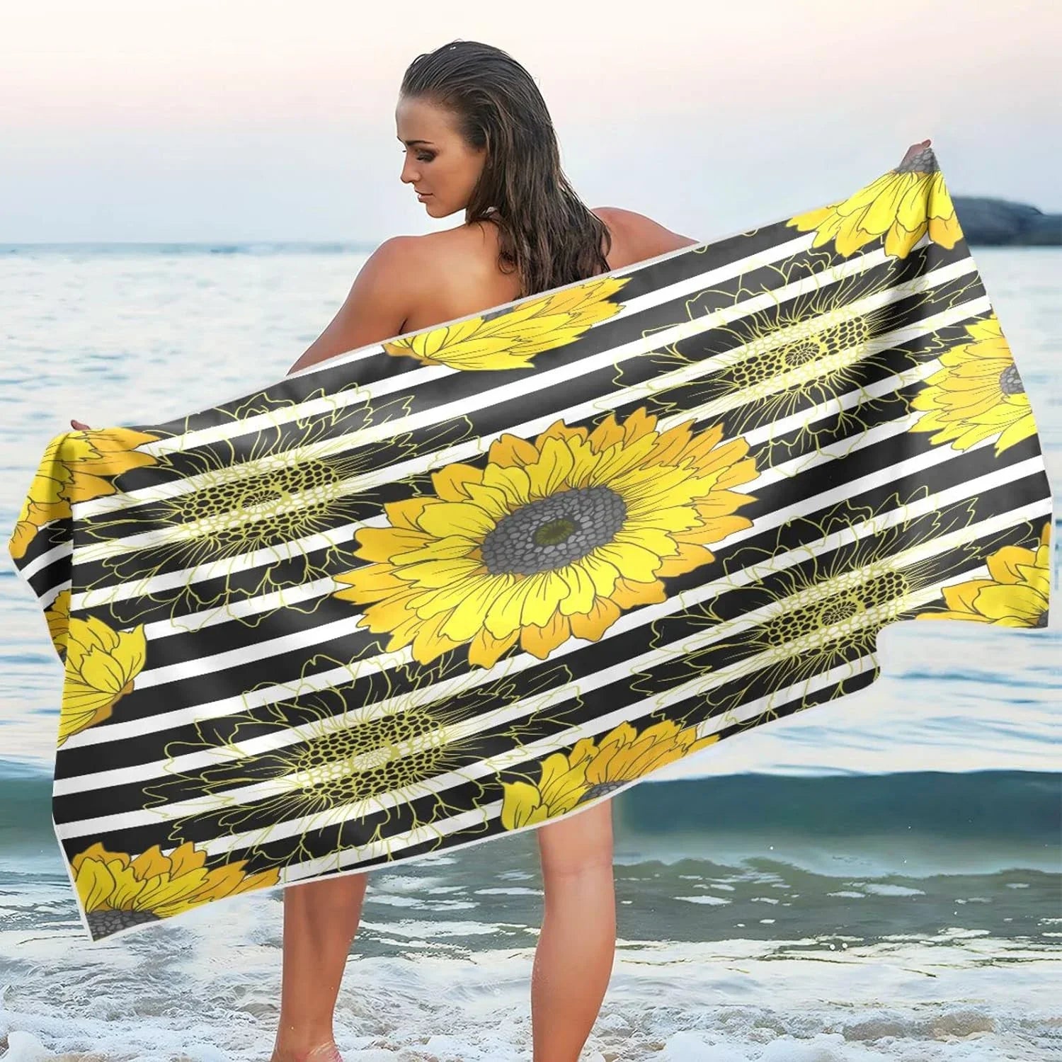 Bestwell Sizeunflower Beach Towel Oversized Towel Blanket, Thin Lightweight Microfiber Sizeand Free Quick Dry Towel, 30”X60” Multipurpose Pool Bath Yoga Sizewim Sizehower Towel