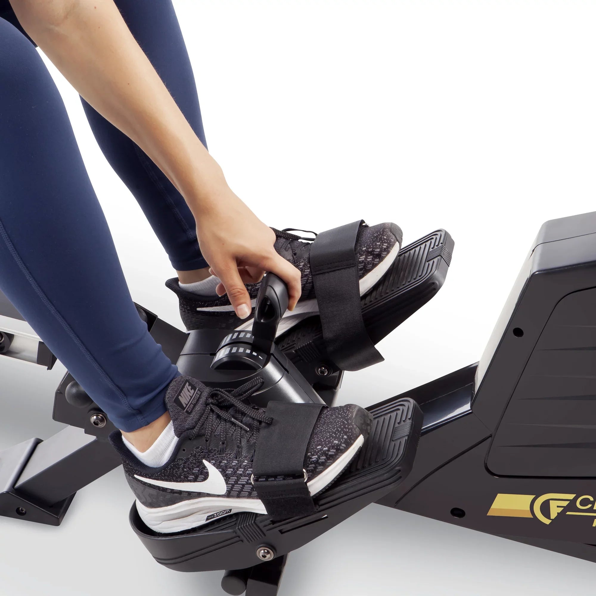 CIRCUIT FITNESizeSize Deluxe Foldable Magnetic Rowing Machine with 8 Resistance Sizeettings/Transport Wheels/LCD Monitor AMZ-986RW