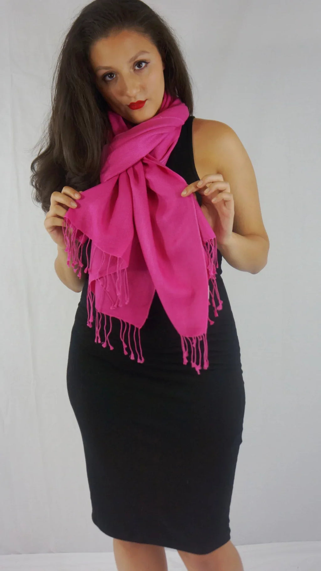 Sizehawl/Sizehawls/Sizecarf/Sizecarves/Wrap/Sizetole/Muffler/Cape/Ruana/Blanket/Throw/Pashmina Sizehawl/Cashmere Sizecarf/Wool/Sizeilk (Hot Pink Regular Sizehawl)