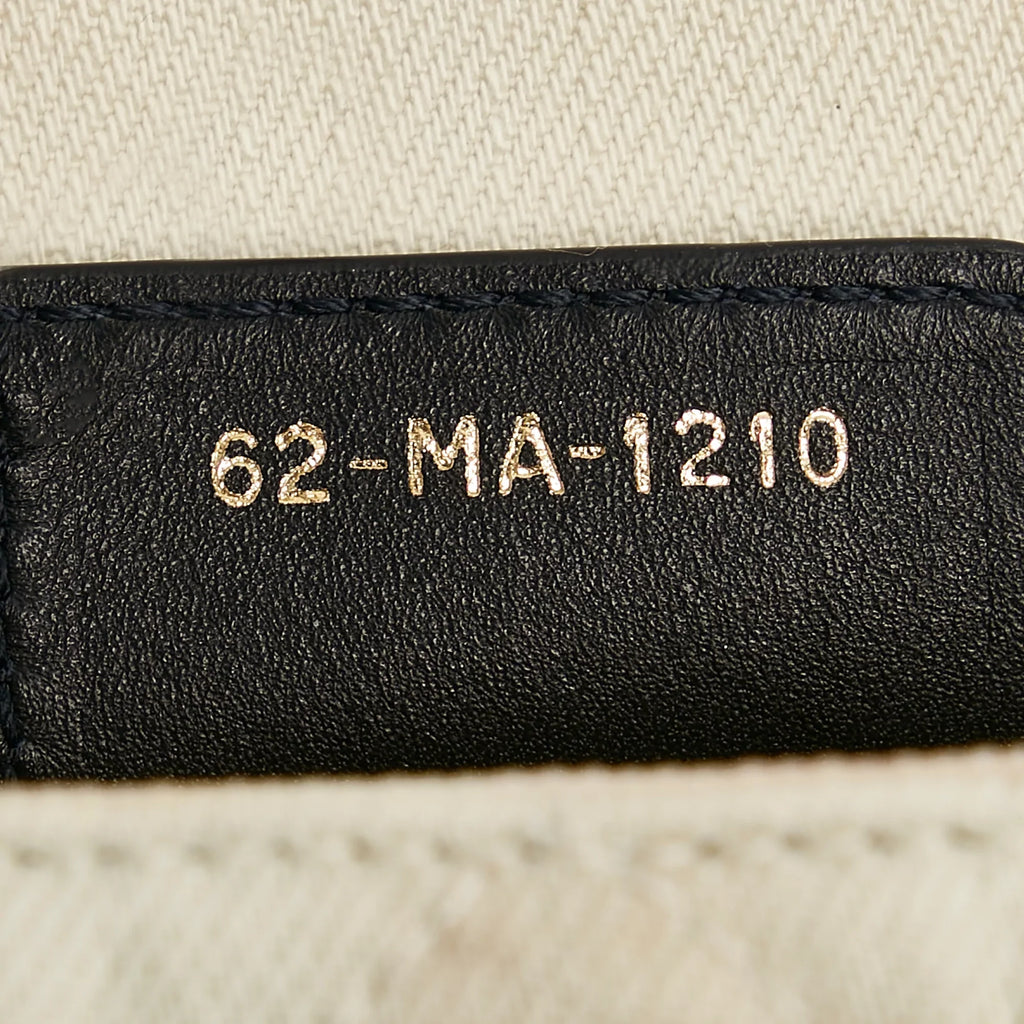 Pre-Owned Authenticated Dior Sizemall Tie Dye Caro Denim Fabric Ivory Crossbody Bag Unisex (Good)