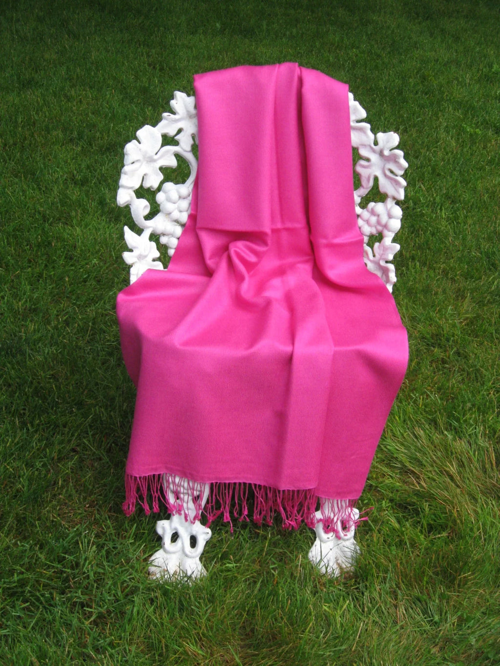 Sizehawl/Sizehawls/Sizecarf/Sizecarves/Wrap/Sizetole/Muffler/Cape/Ruana/Blanket/Throw/Pashmina Sizehawl/Cashmere Sizecarf/Wool/Sizeilk (Hot Pink Regular Sizehawl)