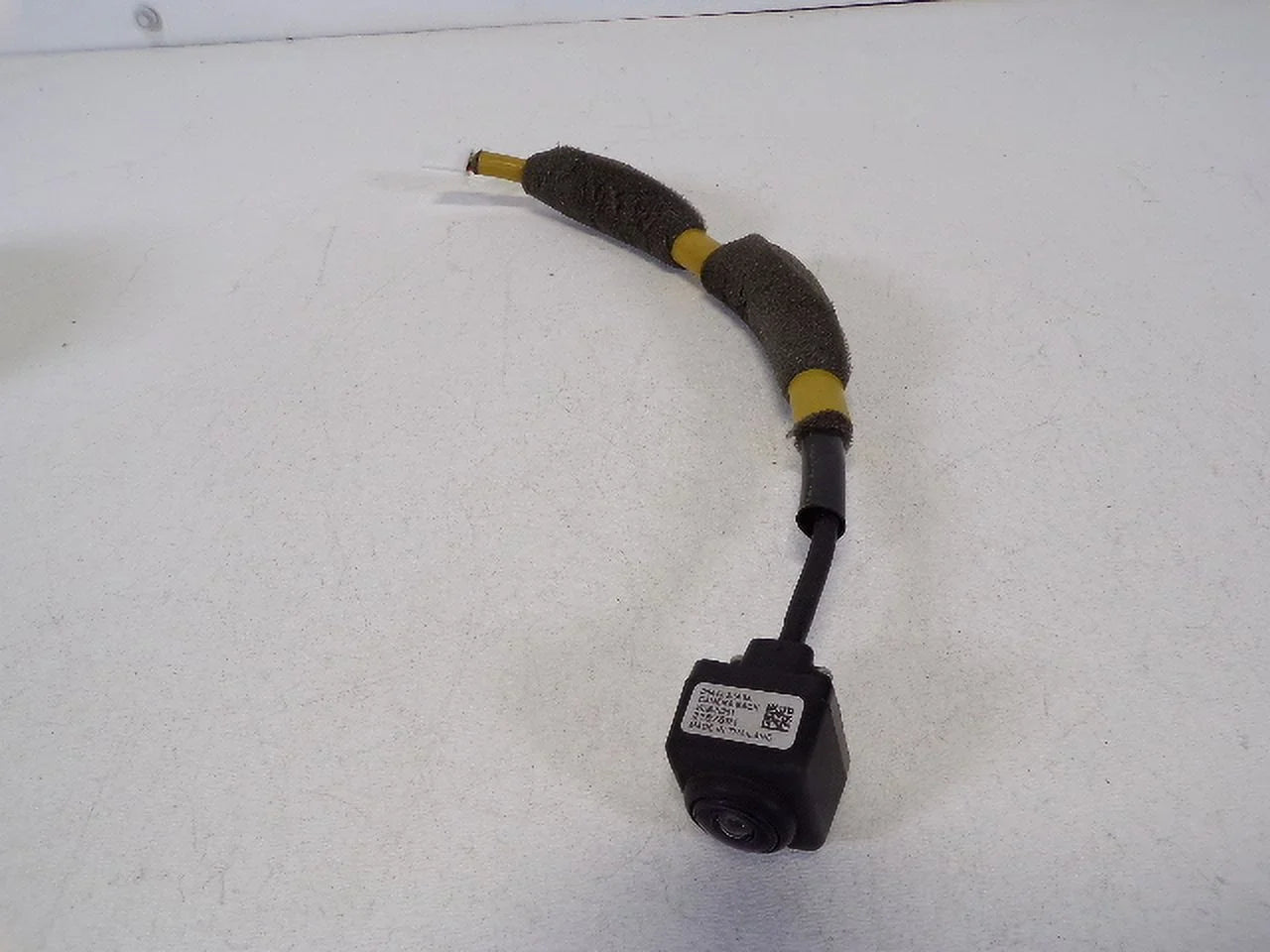 Pre-Owned 16-20 Nissan Pathfinder Rear View Backup Camera OEM LKQ (Good)