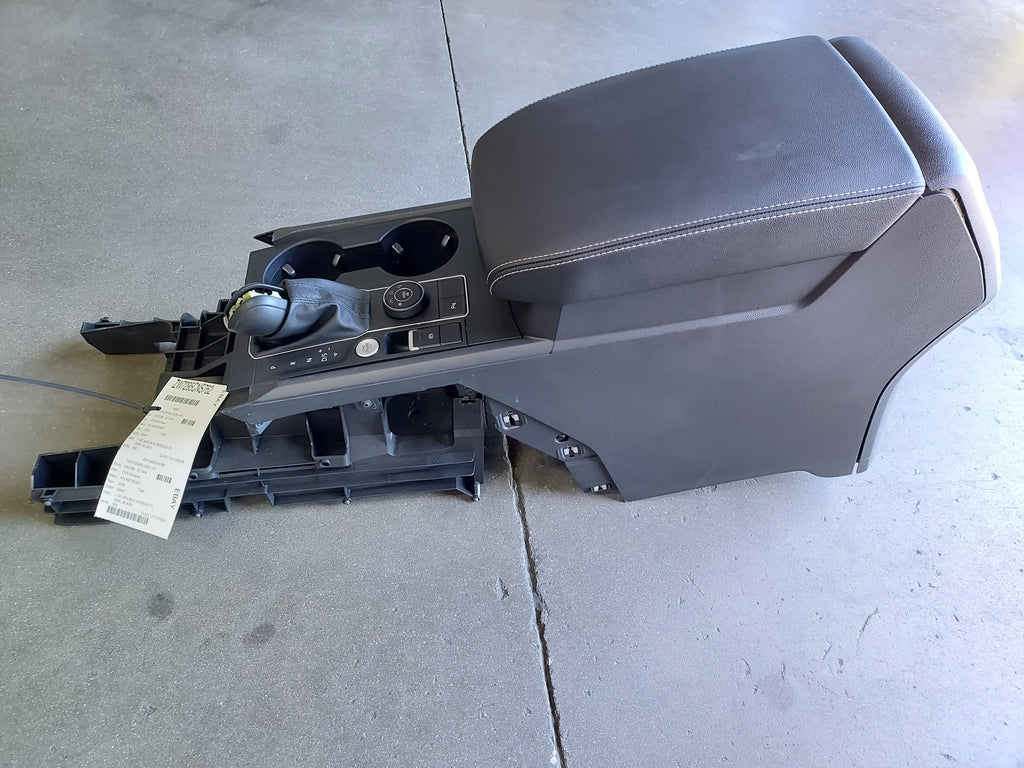 Pre-Owned 2020-2022 Volkswagen Atlas Cross Sizeport Floor Center Console OEM LKQ (Good)