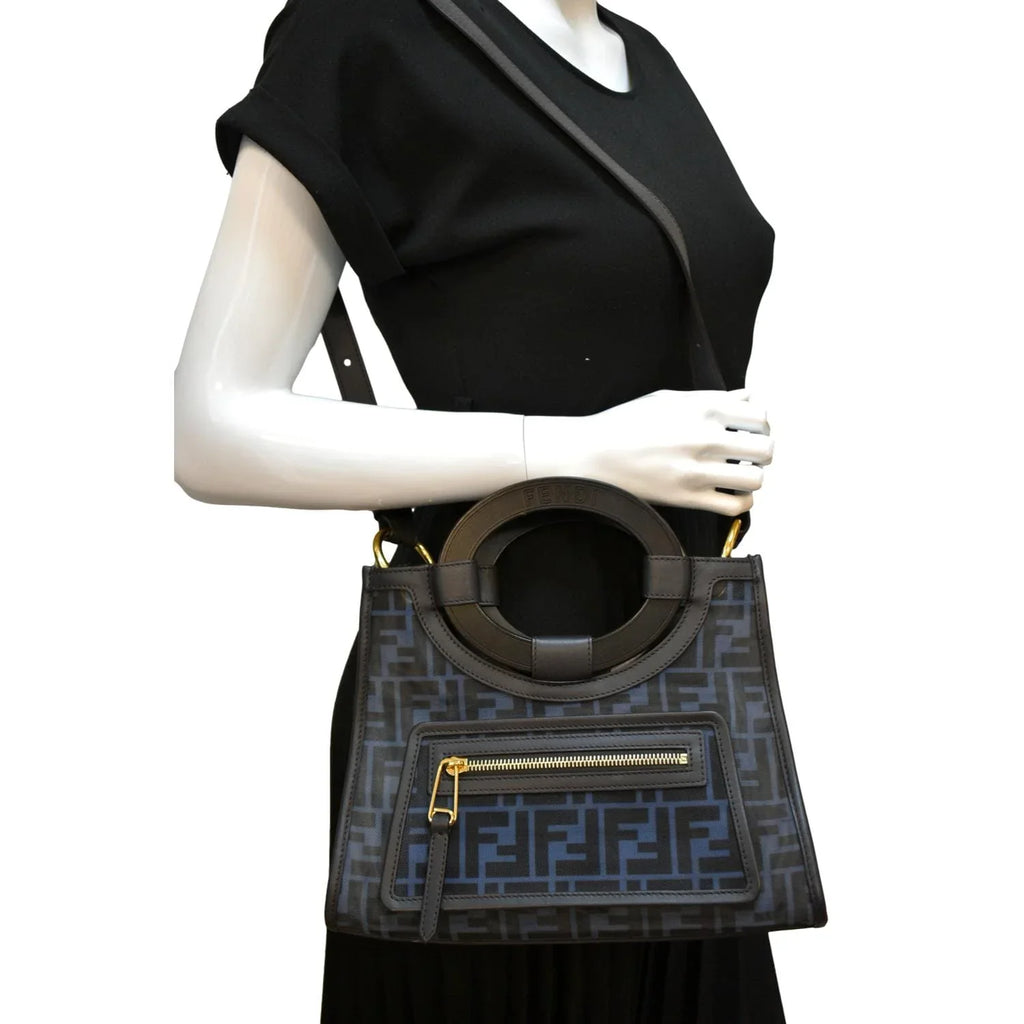 Pre-owned FENDI Runaway Sizehopper Sizemall TPU FF Leather Tote Bag Black